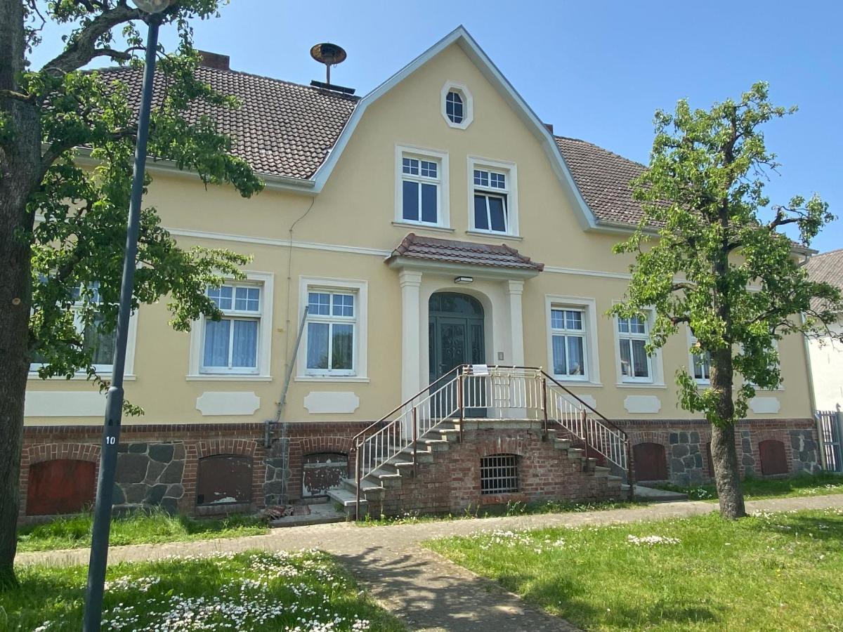 Fewo In Neustadt/Dosse, Der Stadt Der Pferde Leddin Kültér fotó